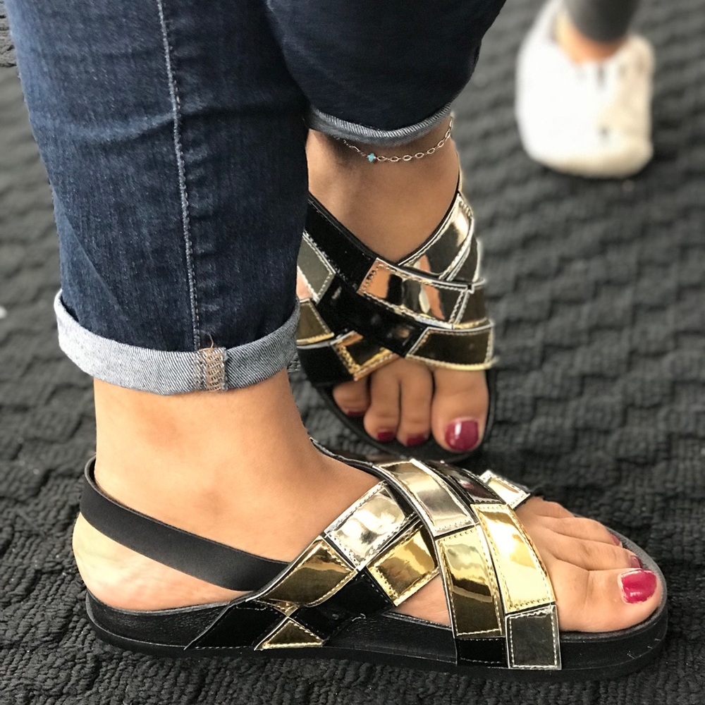 Ladies cross bands ankle buckle flat sandals